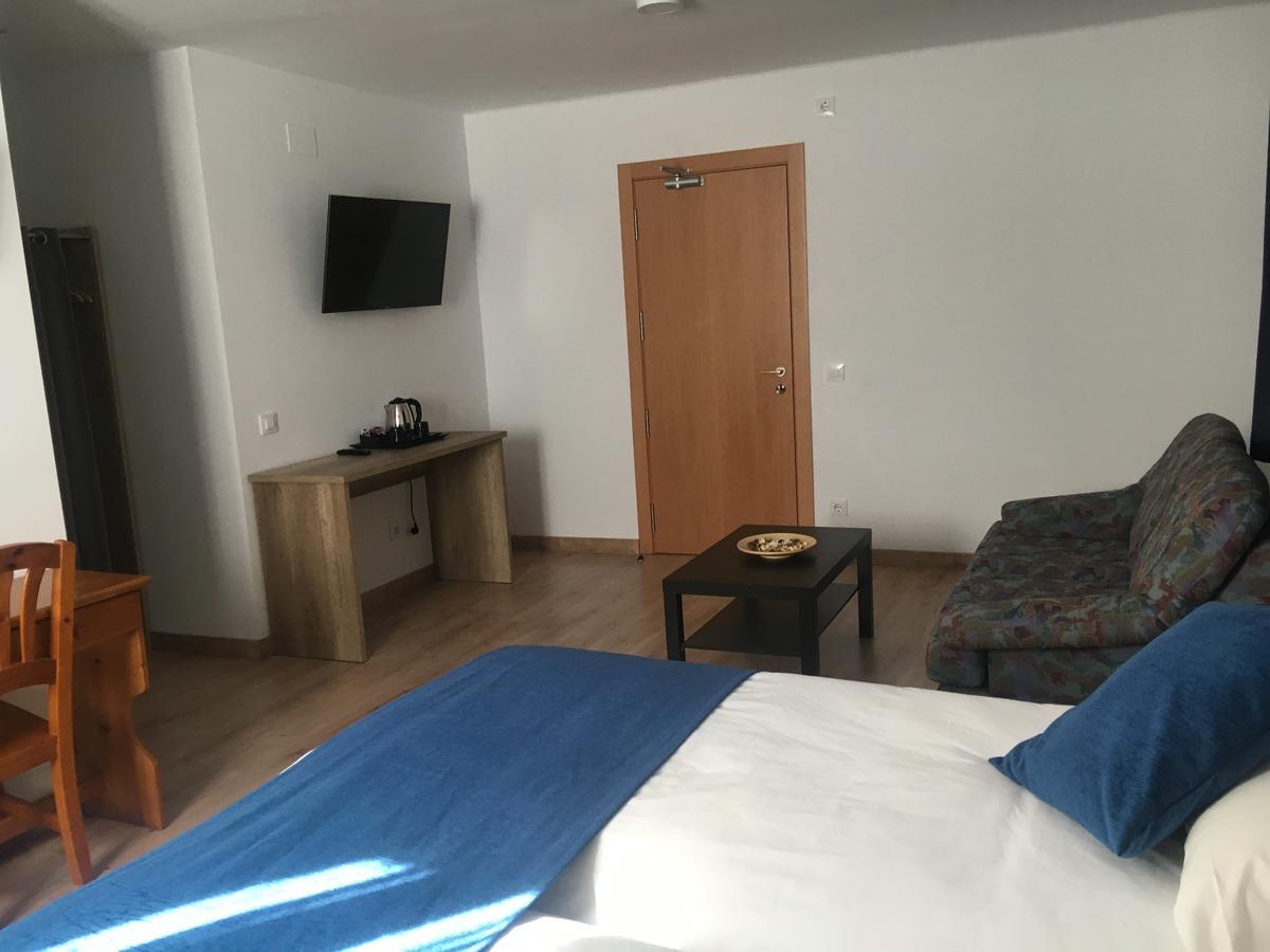 Hotel Marxant *
